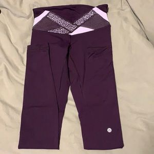Womens Lululemon Yoga pants